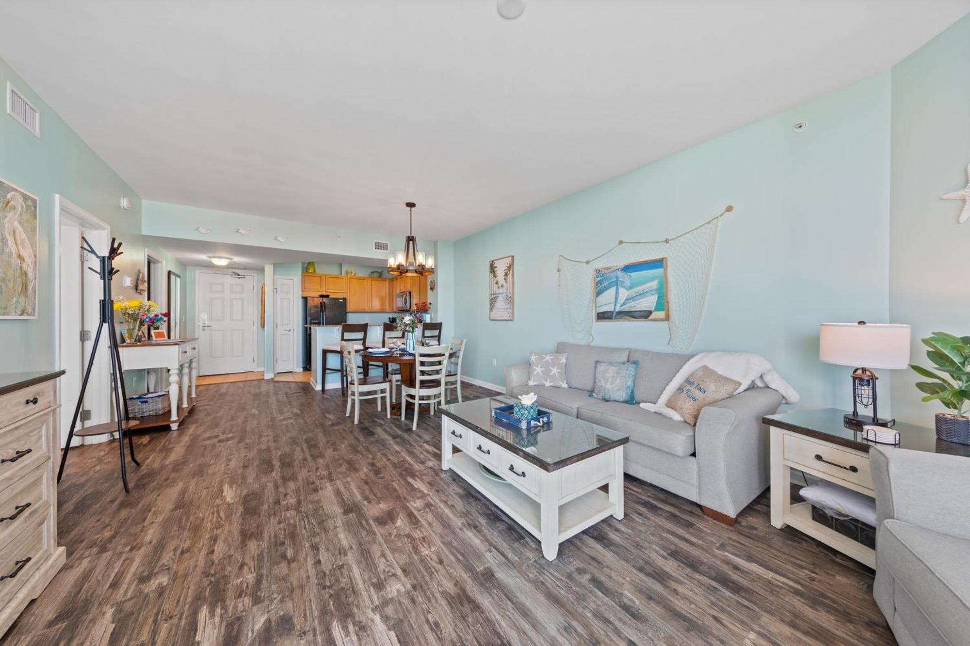 5 Star Resort 11Th Fl Stunning Sunrise 2Br 2Ba King Suite,Pools ,Shuttle Or Walk To Beach Destin Exterior photo