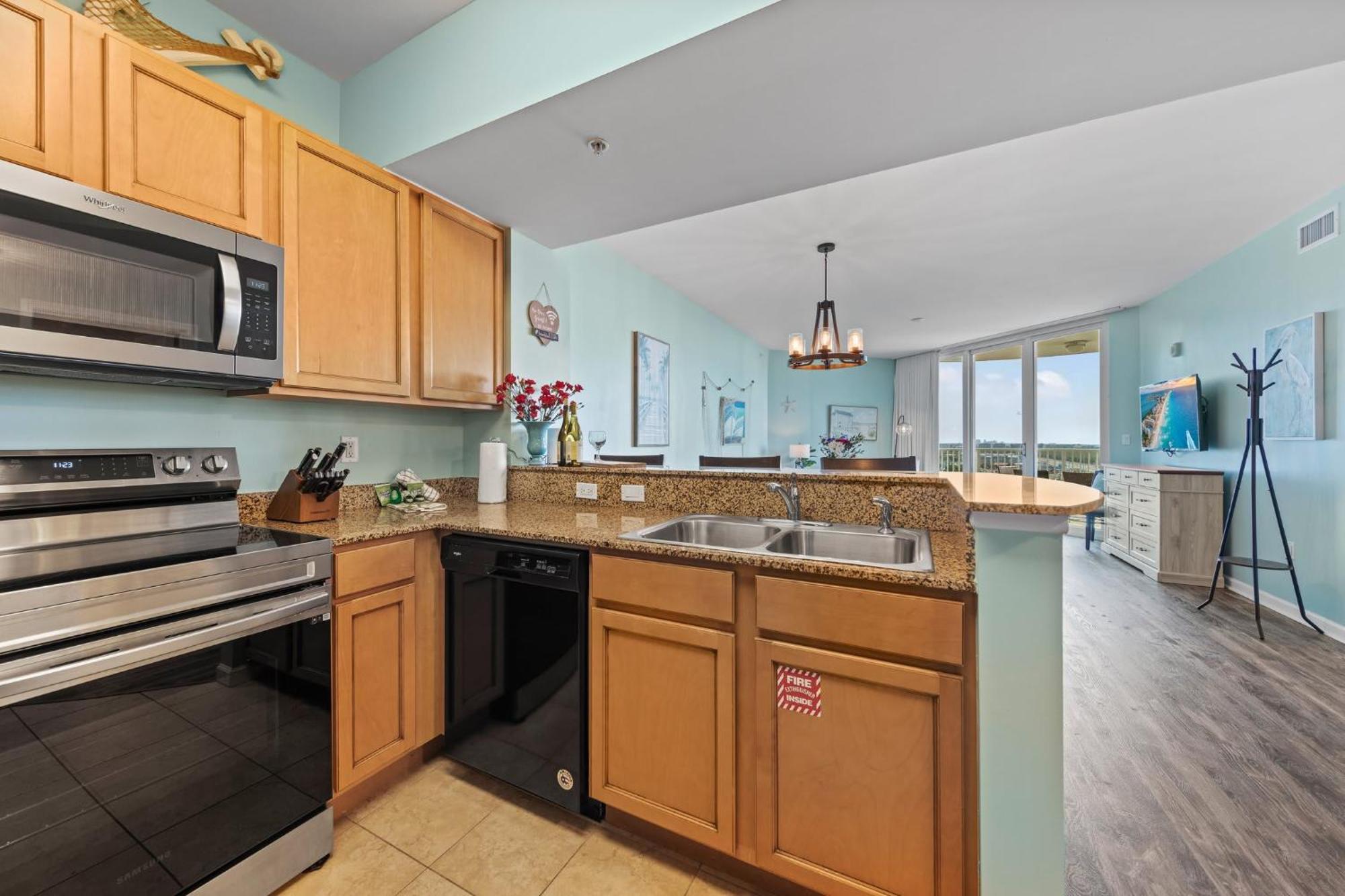 5 Star Resort 11Th Fl Stunning Sunrise 2Br 2Ba King Suite,Pools ,Shuttle Or Walk To Beach Destin Exterior photo